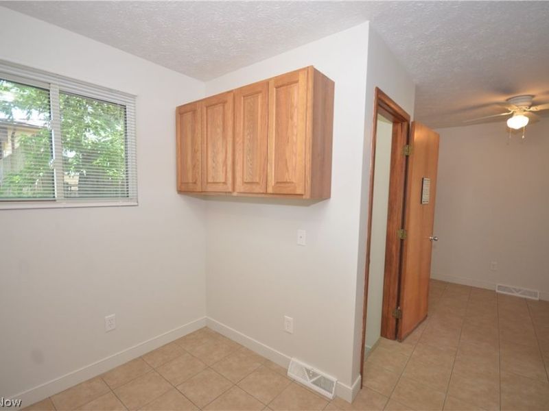 625 Hillman Road, Akron, OH 44312 Photo 11