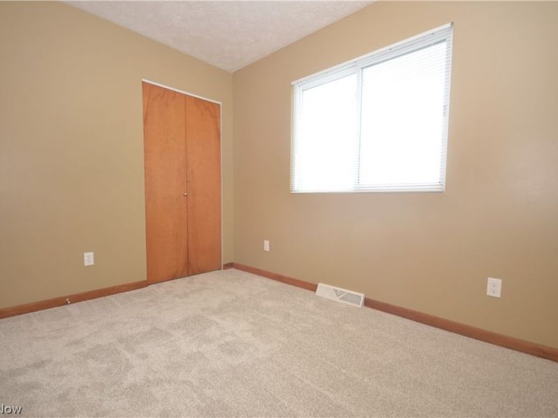 625 Hillman Road, Akron, OH 44312 Photo 20