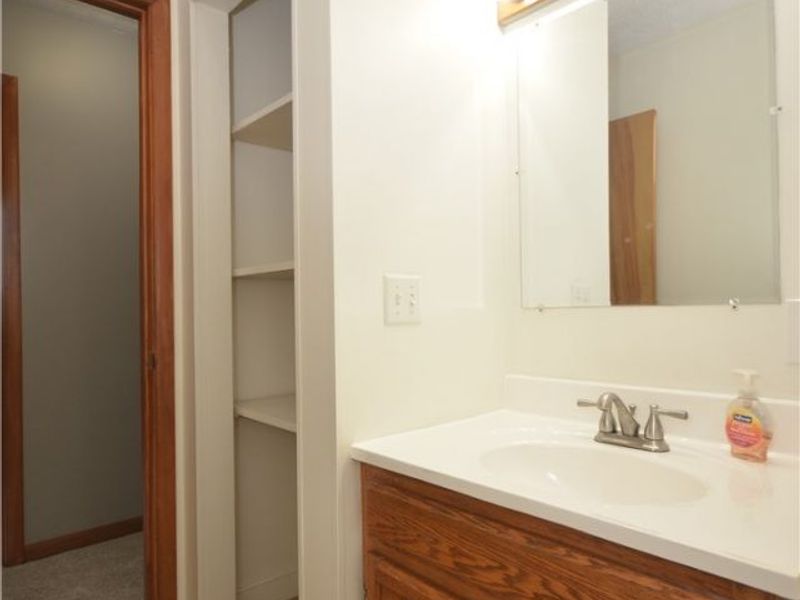 625 Hillman Road, Akron, OH 44312 Photo 22