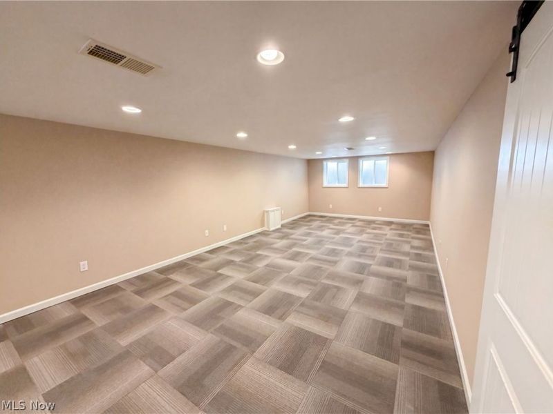 4406 Urban Drive, Cleveland, OH 44121 Photo 17