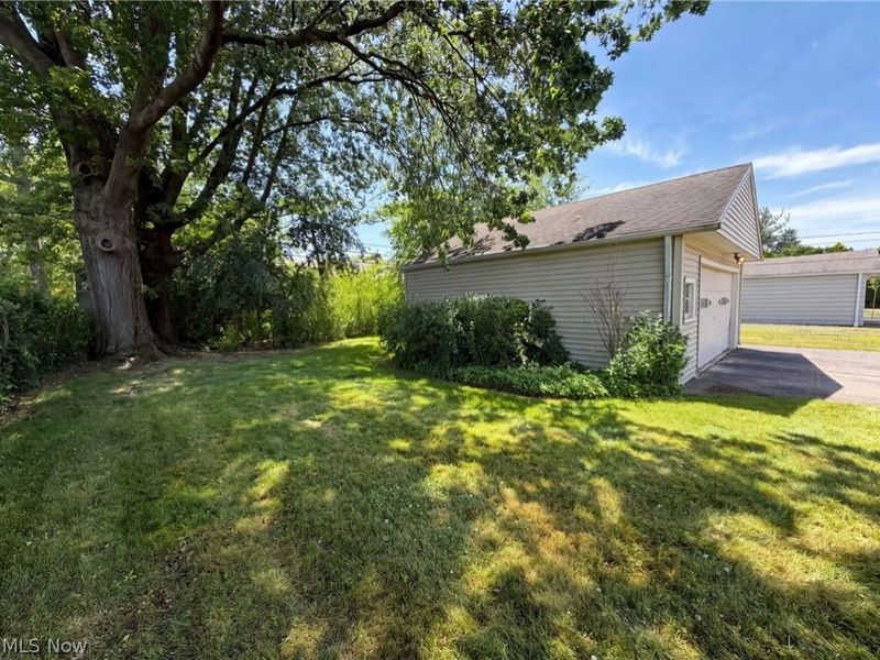 4406 Urban Drive, Cleveland, OH 44121 Photo 23