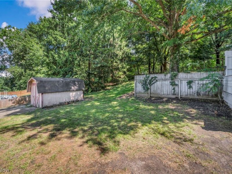 8560 Glennridge Avenue NW, Clinton, OH 44216 Photo 43
