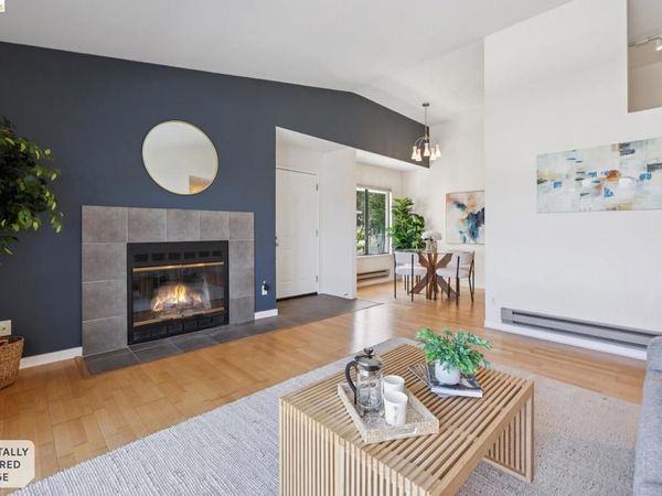 6 Schooner Ct, Richmond, CA 94804