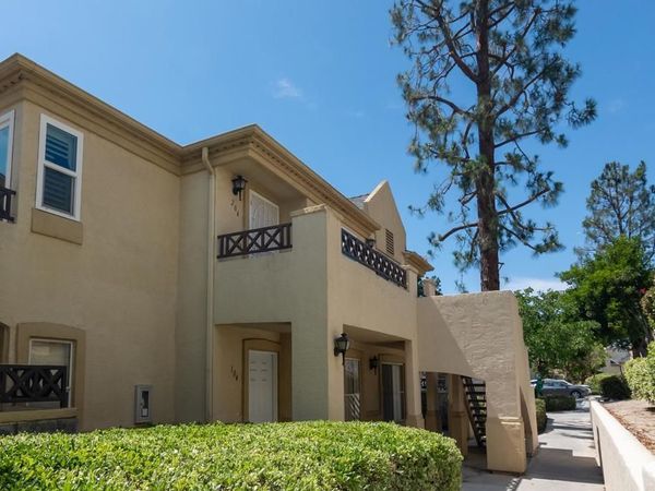 2023 Lakeridge Circle, #204, Chula Vista, CA 91913