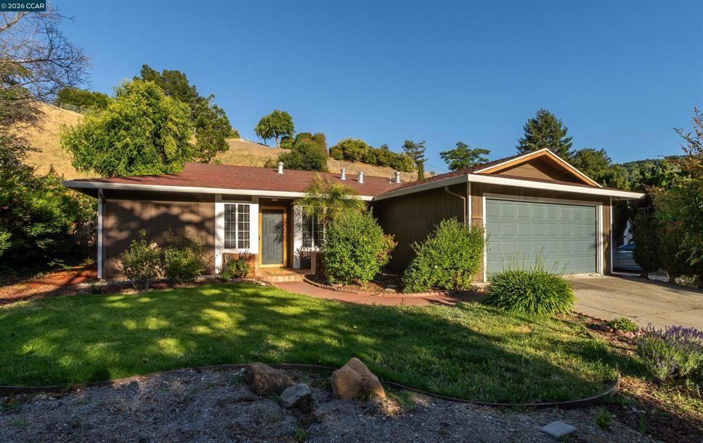 2983 Simas Ave , Pinole, CA 94564 Main Photo