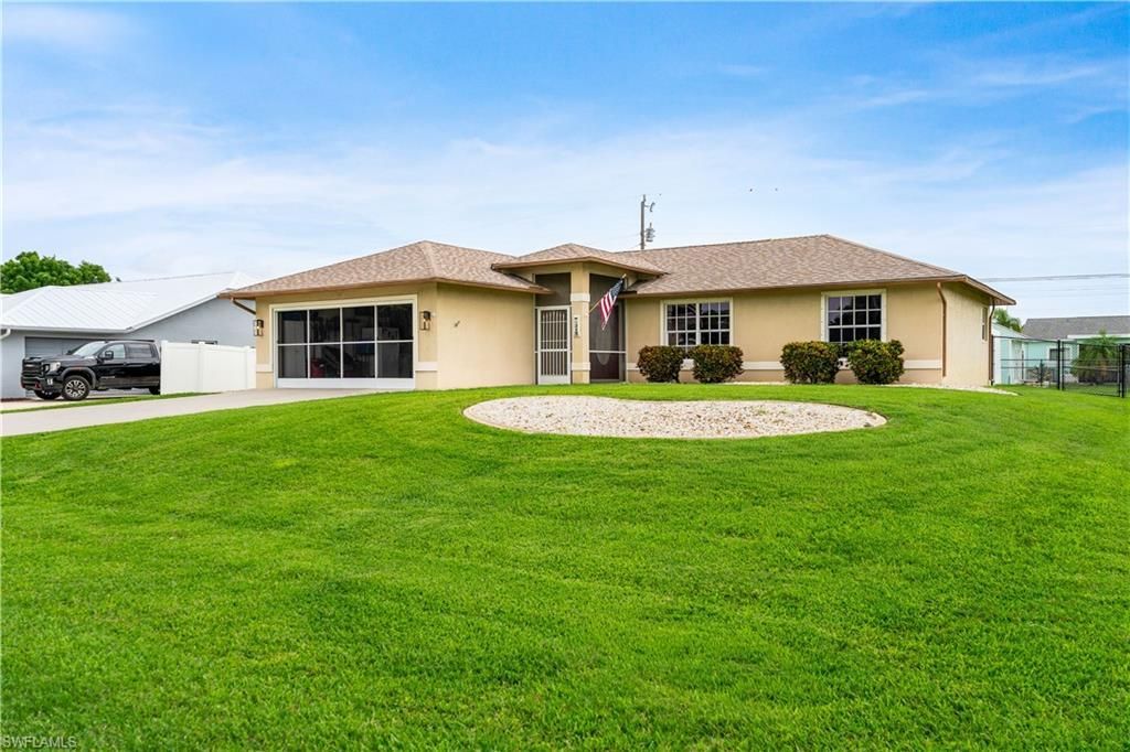 219 NE 7th Pl, Cape Coral, FL 33909 Photo