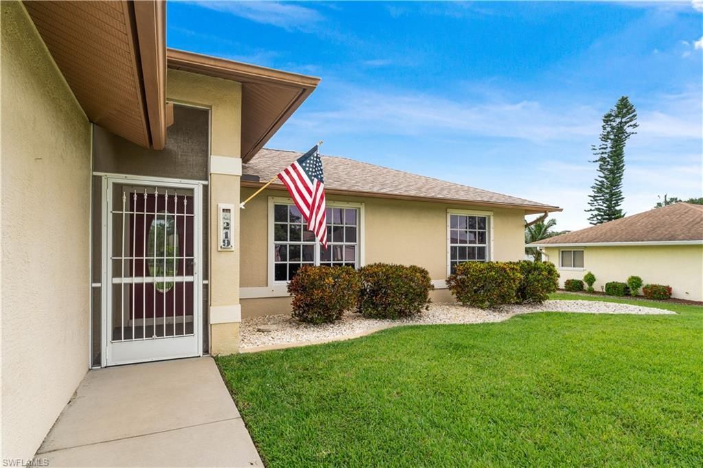 219 NE 7th Pl, Cape Coral, FL 33909 Photo