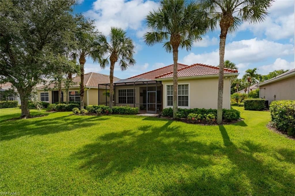 15821 Delaplata Ln, Naples, FL 34110 Photo