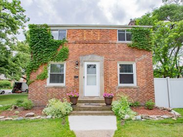 5356 N Oketo Avenue , Chicago, IL 60656