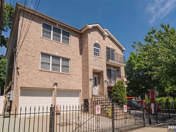 30 Triton Terrace 3, NEWARK, NJ 07104
