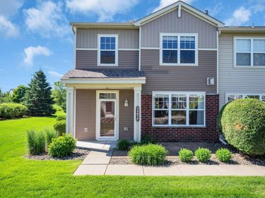 3407 Hazel Trail, Unit F, Woodbury, MN 55129