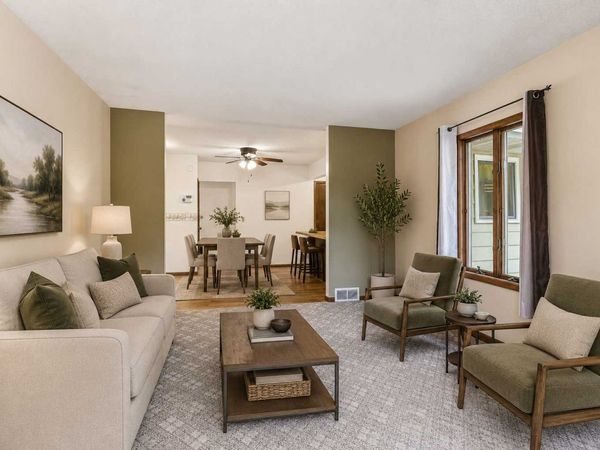 2291 Rockwood Avenue , Saint Paul, MN 55116