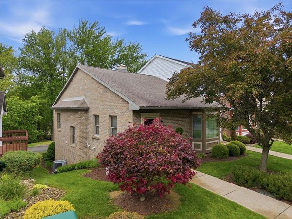 100 Unity Square, Greensburg, PA 15601
