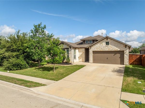 116 Salt Fork Drive , Liberty Hill, TX 78642