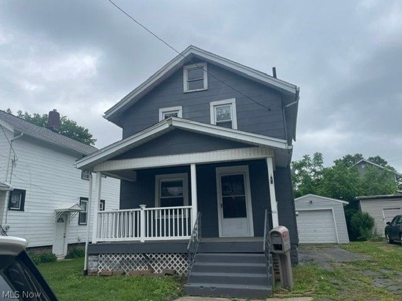 838 10th Street NE, Massillon, OH 44646 Photo 2