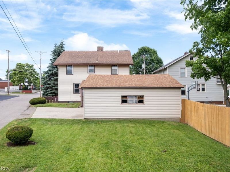 206 Bachtel Street SE, North Canton, OH 44720 Photo 31