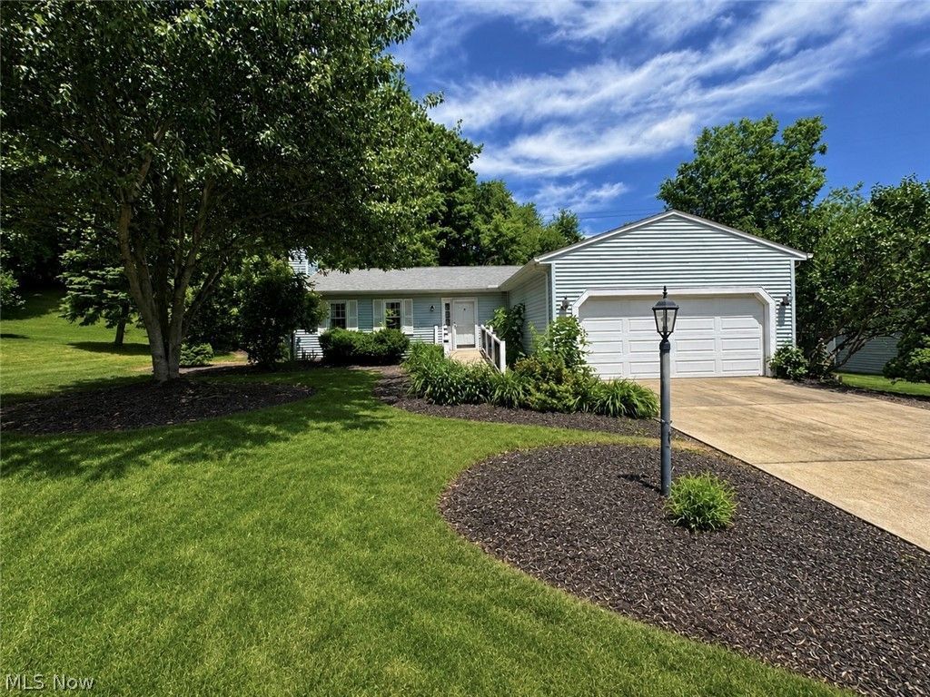 1295 Vantage Way , Streetsboro, OH 44241 Main Photo