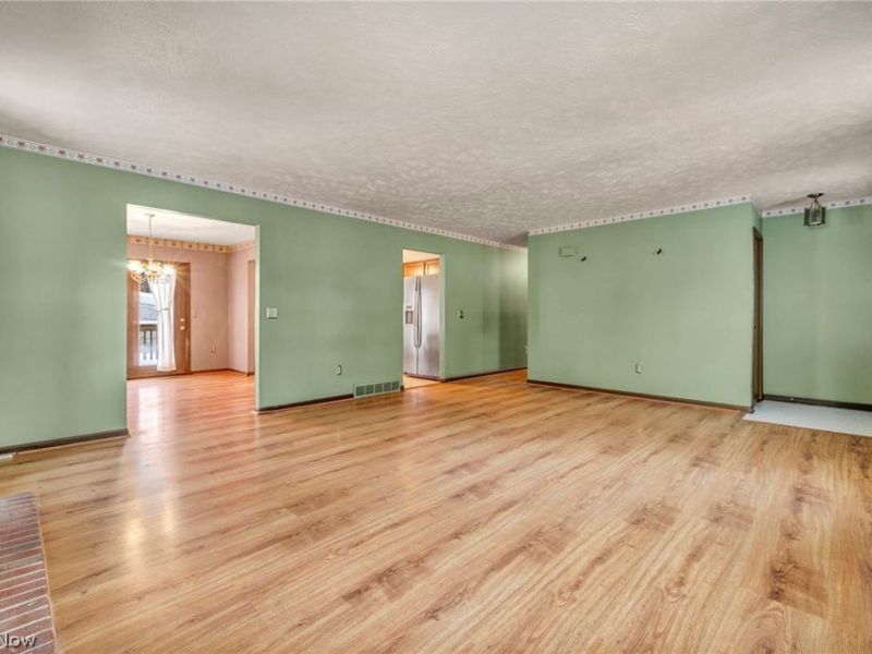 1295 Vantage Way, Streetsboro, OH 44241 Photo 3