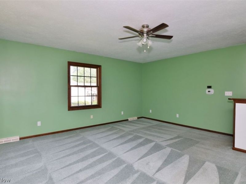 1585 Hemlock Drive, Ashtabula, OH 44004 Photo 12