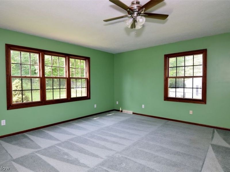 1585 Hemlock Drive, Ashtabula, OH 44004 Photo 13
