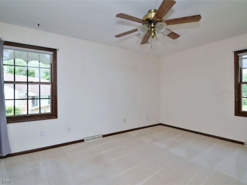 1585 Hemlock Drive, Ashtabula, OH 44004 Photo 17