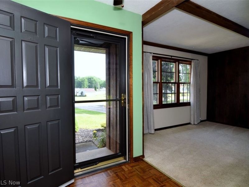 1585 Hemlock Drive, Ashtabula, OH 44004 Photo 2