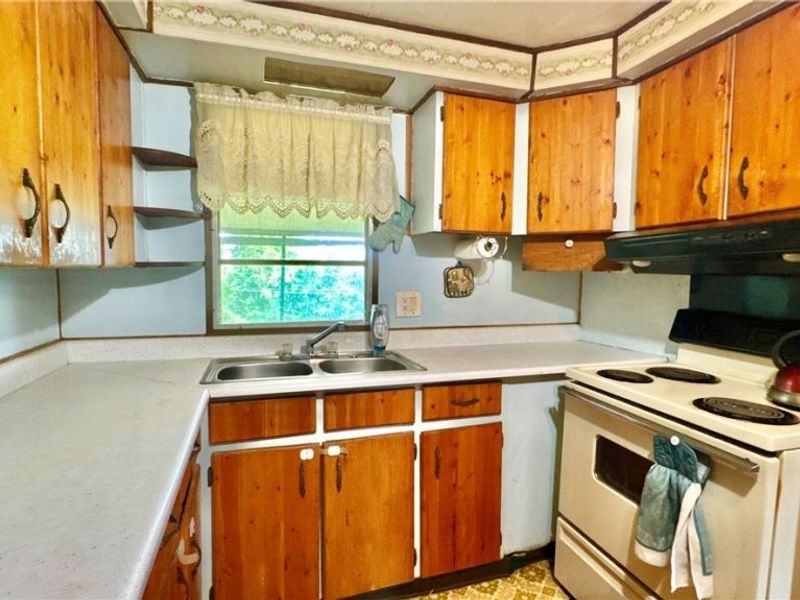 875 Mobile Drive, Zanesville, OH 43701 Photo 17