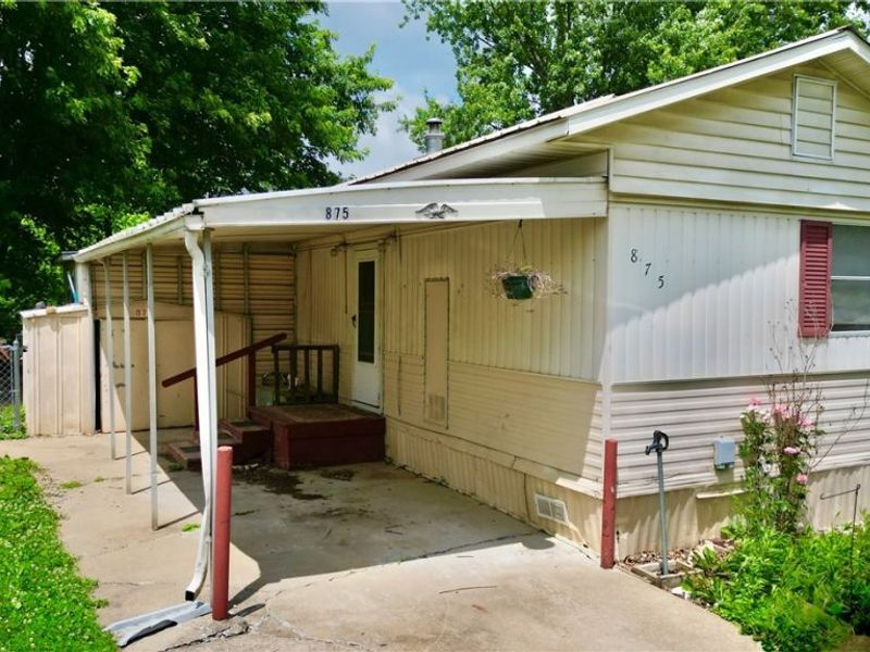 875 Mobile Drive, Zanesville, OH 43701 Photo 6