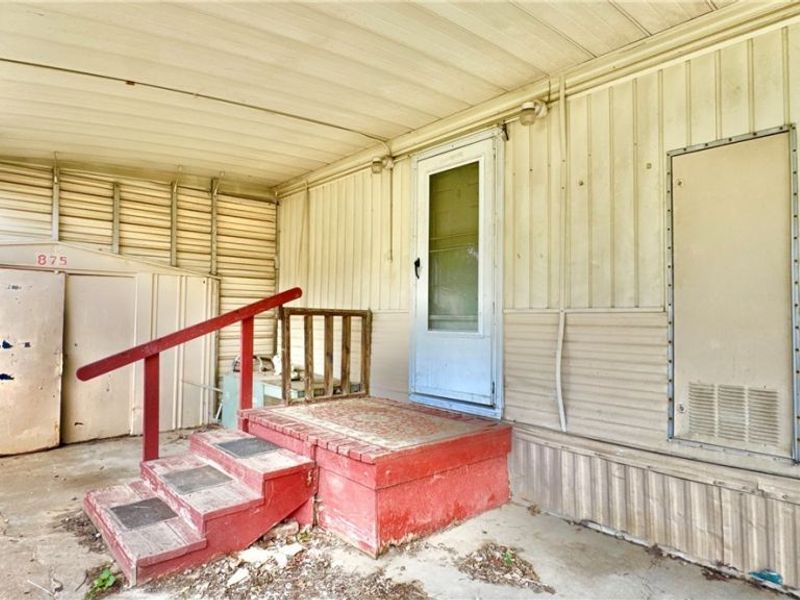 875 Mobile Drive, Zanesville, OH 43701 Photo 7