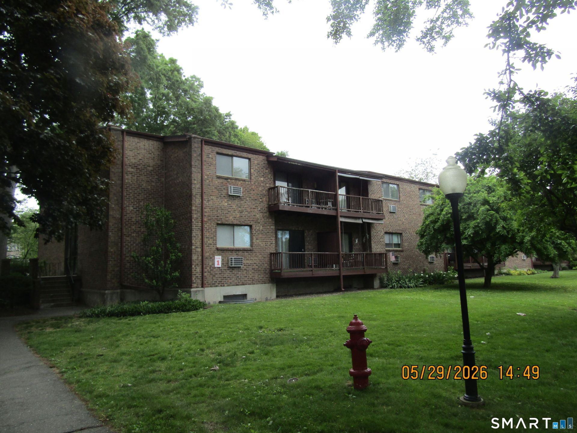 235 Henry, Unit 12J, Stratford, CT 06614 Main Photo