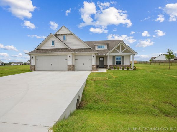 15454 S 36th East Avenue , Bixby, OK 74008