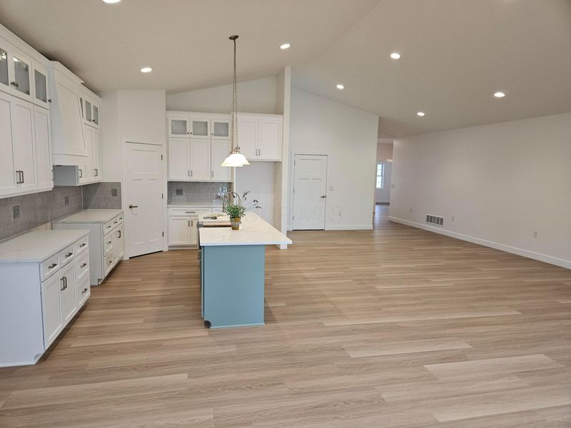 15066 Monroe Mills Road , Mount Vernon, OH 43050 Photo 10