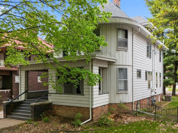 1507 W BARKER Avenue, Peoria, IL 61606