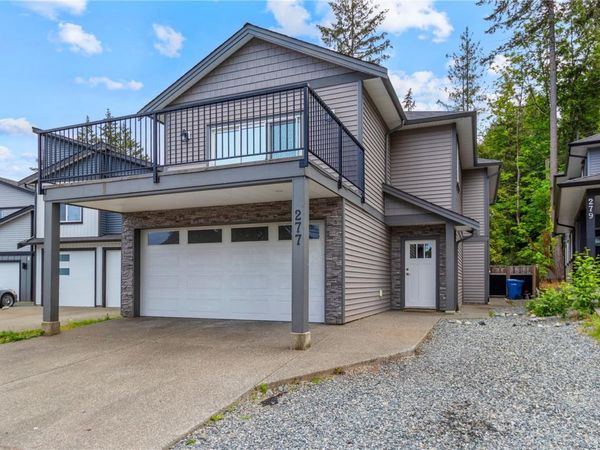277 Westwood Rd , Nanaimo, BC V9R 6S4
