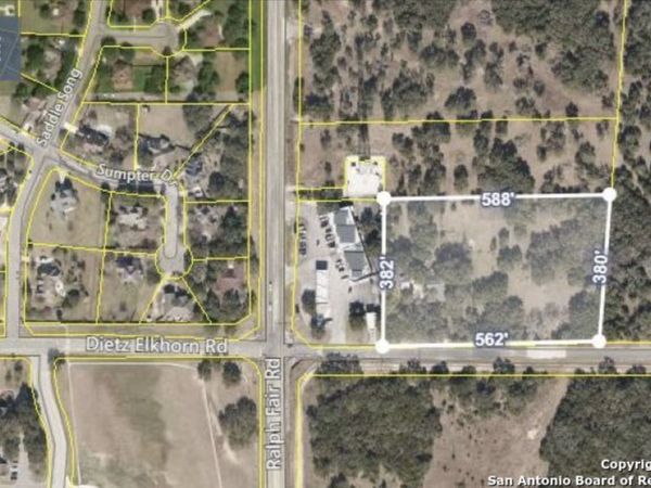 7087 DIETZ ELKHORN RD, Boerne, TX 78015
