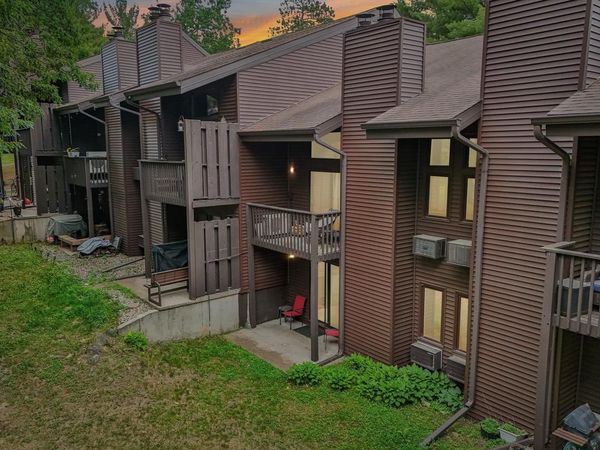 9 Maple Trail, Wisconsin Dells, WI 53965