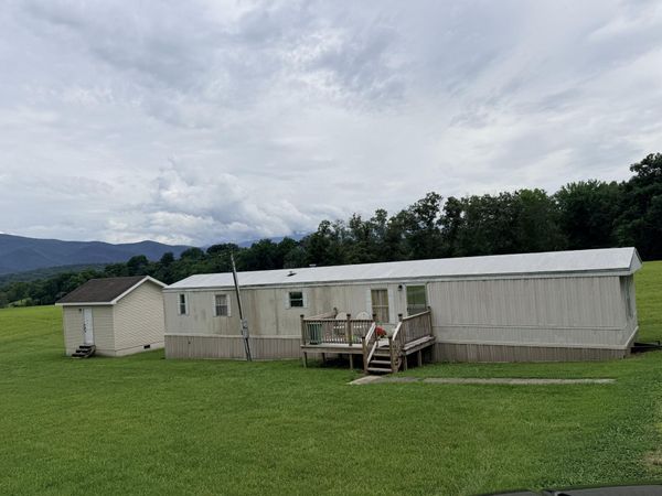 127 Skyhigh Drive, Newport, TN 37821