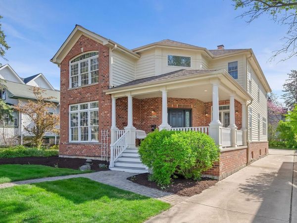 4829 Linscott Avenue , Downers Grove, IL 60515