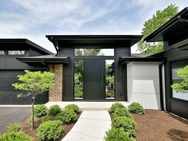 3460 Whirlaway Drive , Northbrook, IL 60062