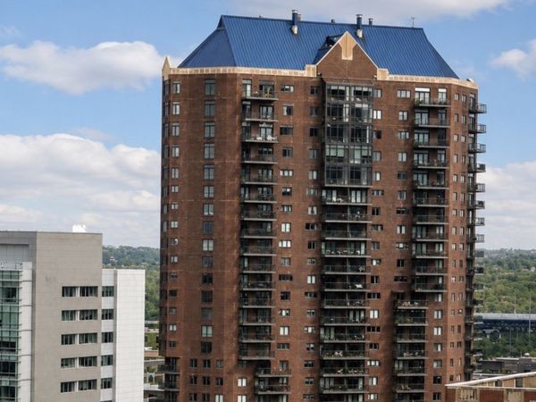 300 Walnut Street, Unit 408, Des Moines, IA 50309