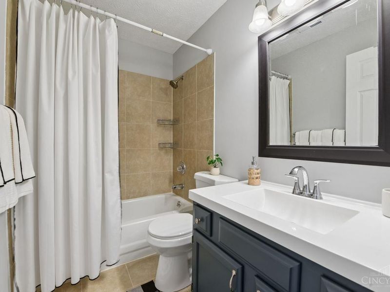 8919 Eagleview Drive, Unit 3, West Chester, OH 45069 Photo 20