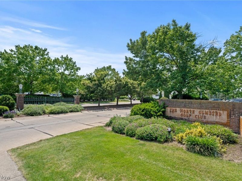 282 Vista Circle, North Olmsted, OH 44070 Photo 43