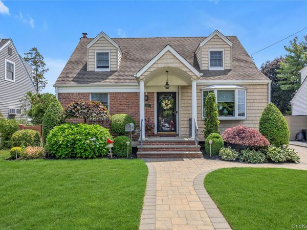 2163 Spruce Street, Wantagh, NY 11793