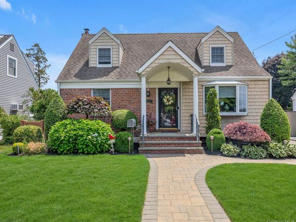 2163 Spruce Street, Wantagh, NY 11793