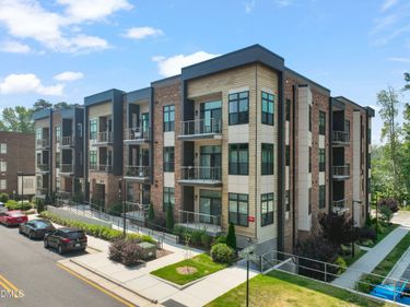 2441 Campus Shore Drive, Unit 109, Raleigh, NC 27606