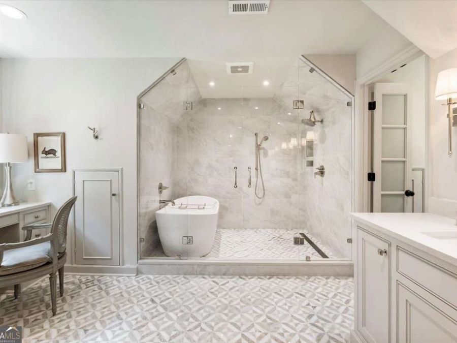 Property Image 80