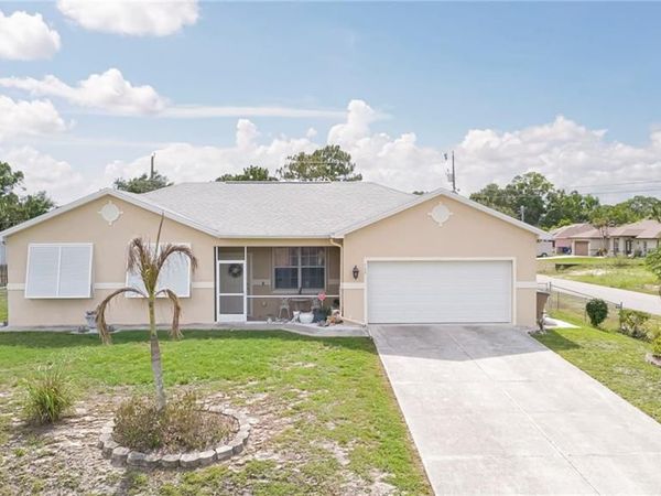105 Eric AVE N, LEHIGH ACRES, FL 33971