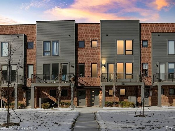 1507 W Fisher Freeway, Detroit, MI 48216