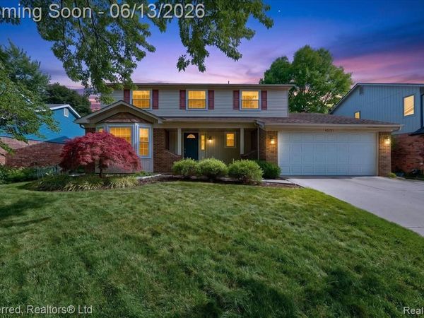 43751 Oakbrook Road, CANTON, MI 48187