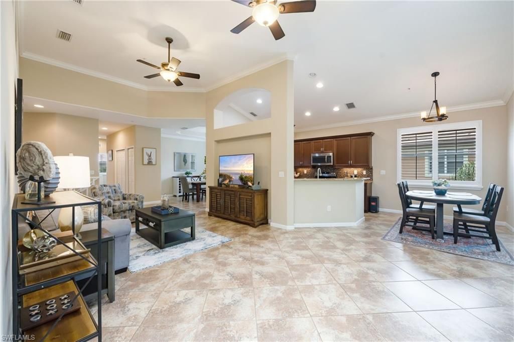 6657 Alden Woods Cir, Unit 201, Naples, FL 34113 Photo
